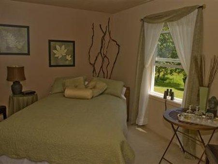 Westport Bayside Bed And Breakfast Room photo